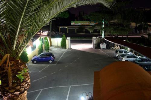 Meridiano Hotel Naples Exterior photo
